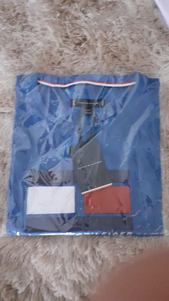 Lote Do Vestuário ( Camisas De Marca )